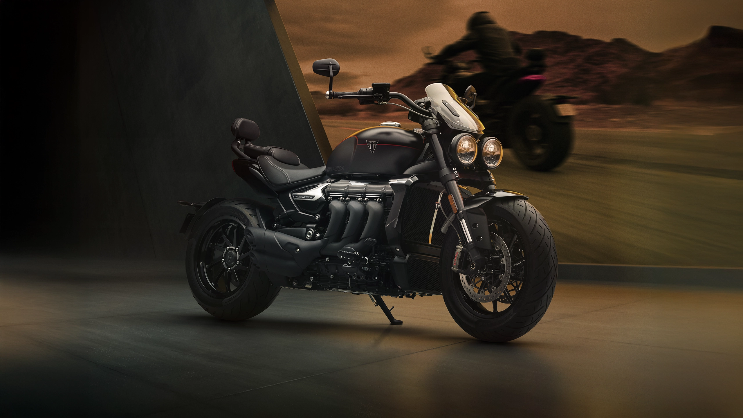 Triumph Rocket 3 Storm GT